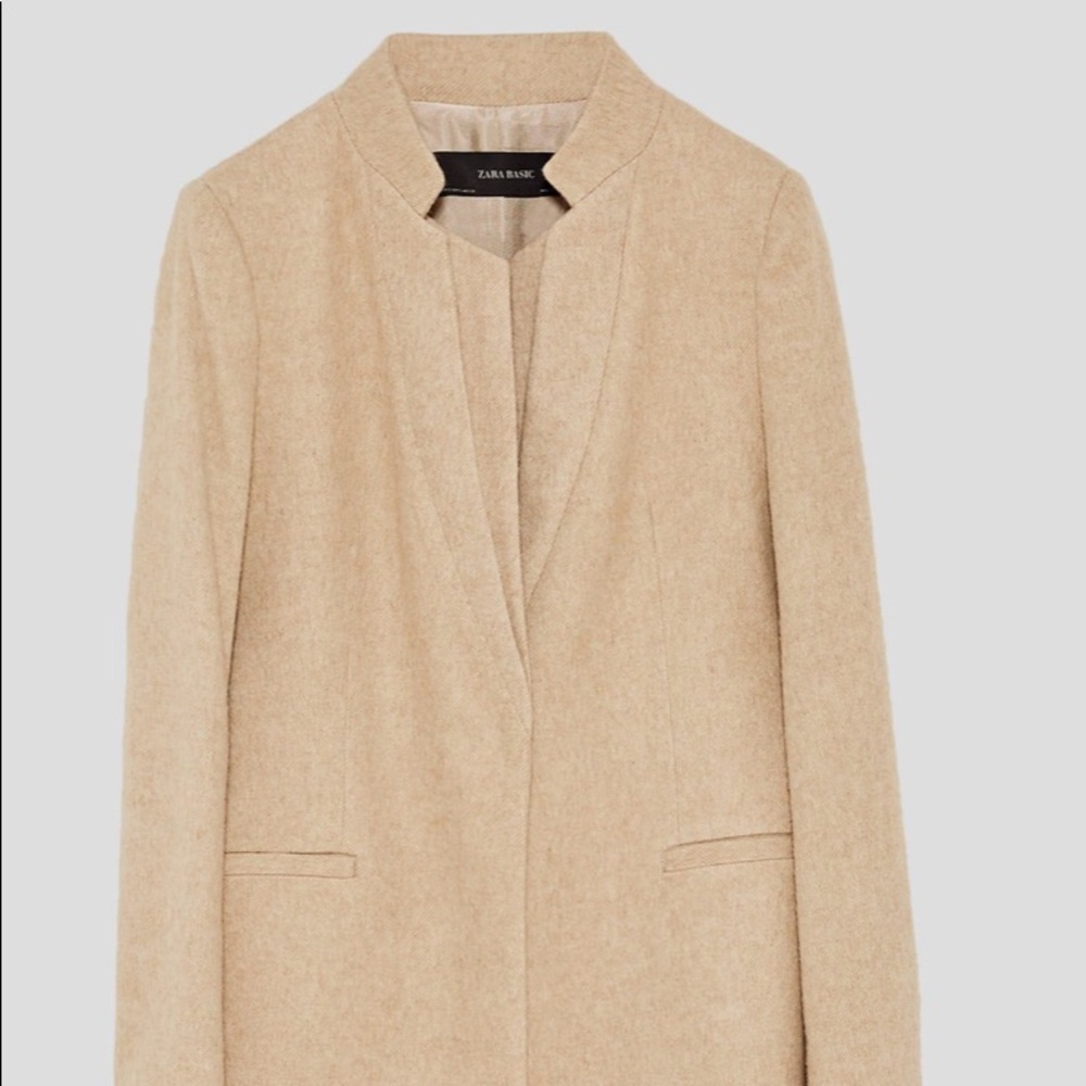 Free 🎁 w/purchase NWOT Zara Tweed Coat - Picture 2 of 4